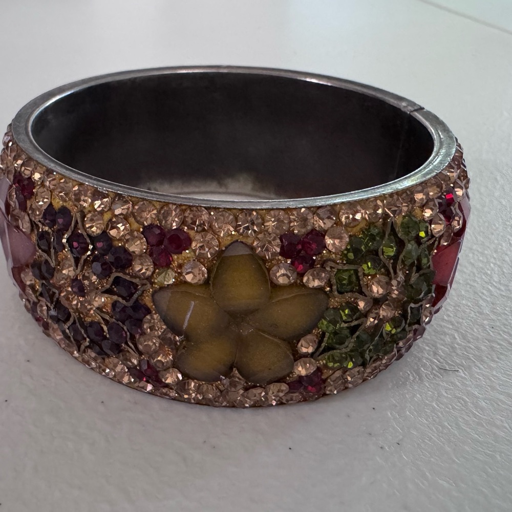 Floral Crystal Encrusted Bangle Bracelet - Multicolor